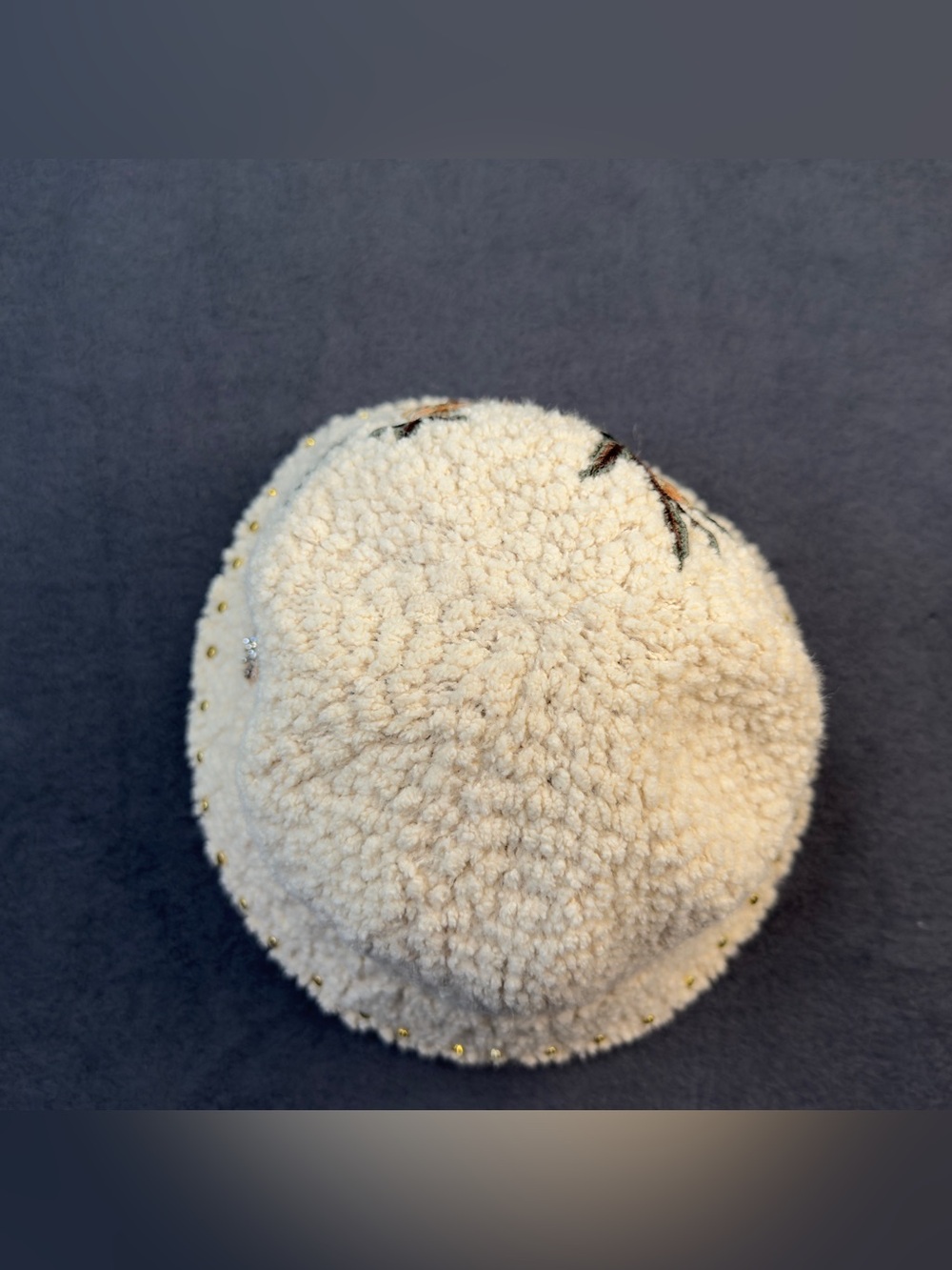 Vintage Floral Embroidered Bucket Hat Boucle Knit Faux Fur Cloche Beanie - Picture 6 of 9